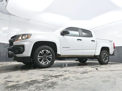 Used 2022 Chevrolet Colorado Z71 w/ Safety Package image 31