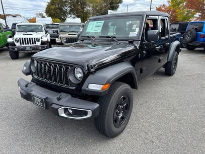 New 2025 Jeep Gladiator Sport
