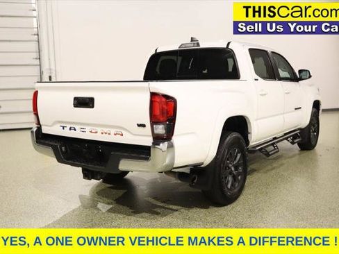 Used 2021 Toyota Tacoma SR5 RWD image 8