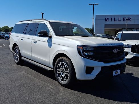 New 2026 Ford Expedition Max Active AWD/4WD image 1