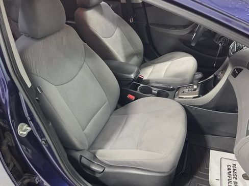 Used 2013 Hyundai Elantra GLS w/ Preferred Pkg FWD image 14