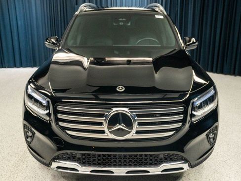 Certified 2024 Mercedes-Benz GLB 250 4MATIC image 2