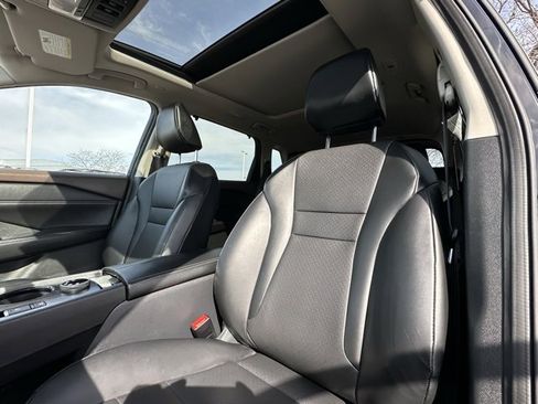 Certified 2023 Nissan Rogue SV w/ SV Premium B Package image 27