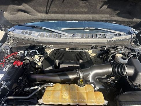 Used 2020 Ford F150 Lariat w/ Equipment Group 502A Luxury image 26