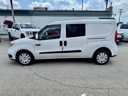 Used 2019 RAM ProMaster City Tradesman SLT FWD image 7