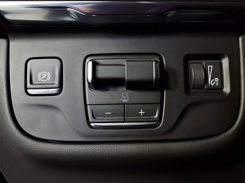 Used 2026 Cadillac Escalade Sport image 20