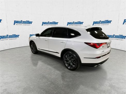 Used 2022 Acura MDX A-Spec image 8