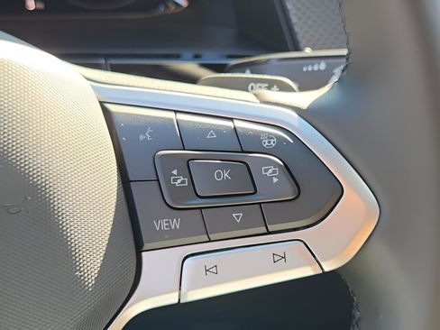 New 2026 Volkswagen Atlas Cross Sport SEL Premium R-Line image 18