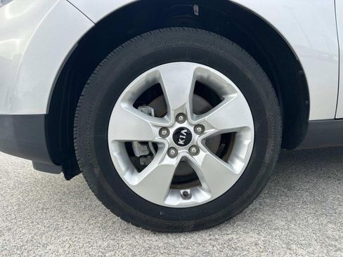 Used 2018 Kia Soul image 11