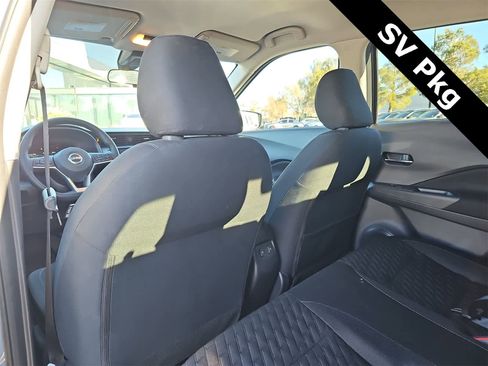 Used 2023 Nissan Kicks SV image 16