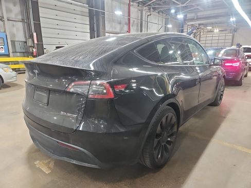 Used 2021 Tesla Model Y Performance AWD/4WD image 3