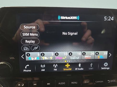 Used 2021 Nissan Rogue Platinum image 13