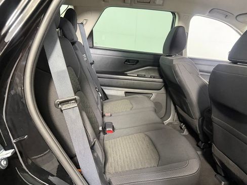 Used 2024 Nissan Pathfinder SV w/ Black Appearance Package FWD image 26