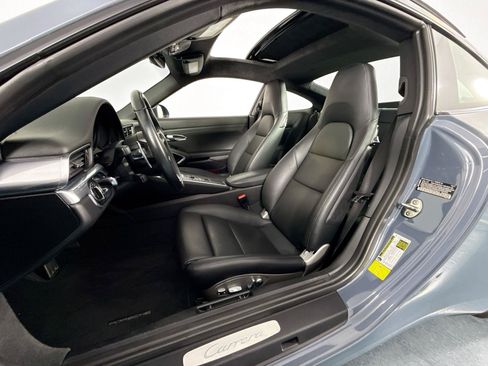 Used 2017 Porsche 911 Carrera RWD image 11