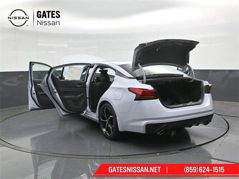 New 2025 Nissan Altima 2.5 SR image 58