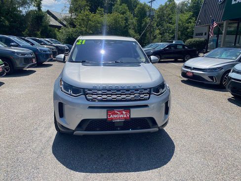 Used 2021 Land Rover Discovery Sport SE AWD/4WD image 2