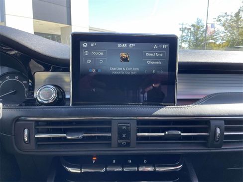 Used 2022 Lincoln Corsair Standard w/ Equipment Group 101A image 27