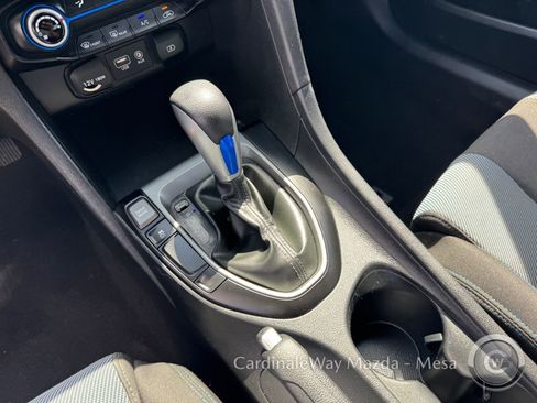 Used 2019 Hyundai Veloster 2.0 FWD image 25