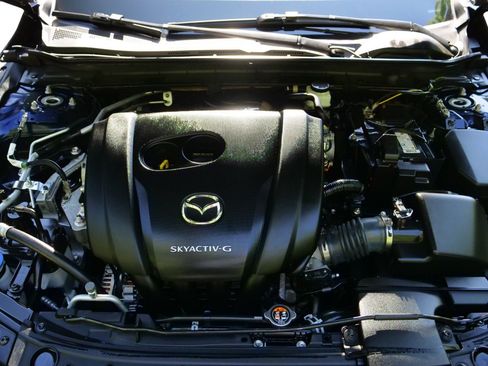 Used 2021 MAZDA MAZDA3 s FWD image 36