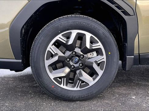 New 2026 Subaru Forester Premium AWD/4WD image 15