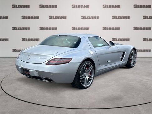 Used 2012 Mercedes-Benz SLS AMG Coupe image 5
