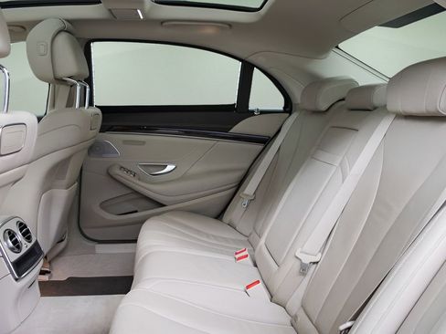 Used 2019 Mercedes-Benz S 450 Sedan image 22