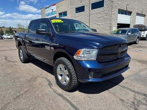 Used 2017 RAM 1500 Express AWD/4WD image 1