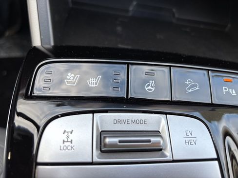 New 2024 Hyundai Tucson Limited image 27