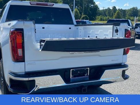 Used 2024 GMC Sierra 1500 SLT image 6