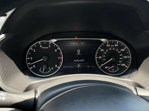 Used 2024 Nissan Altima 2.5 SV FWD image 33