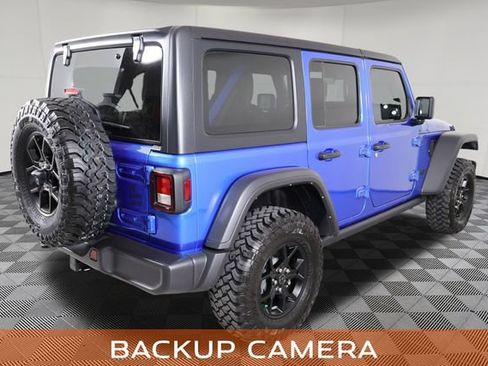 Used 2025 Jeep Wrangler Unlimited Sport AWD/4WD image 6