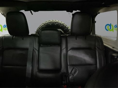 Used 2018 Jeep Wrangler Unlimited Rubicon AWD/4WD image 20