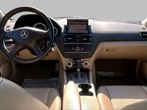 Used 2009 Mercedes-Benz C 300 4MATIC Sedan image 15