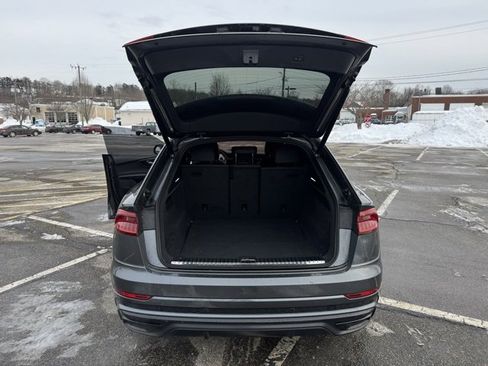 Used 2020 Audi Q8 Premium Plus w/ Premium Plus Package image 6