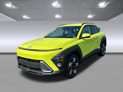 New 2025 Hyundai Kona SEL image 3
