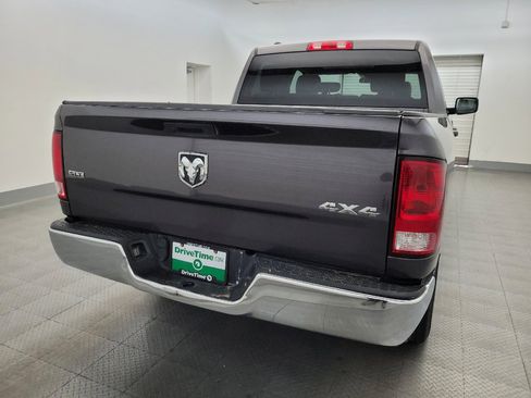 Used 2021 RAM 1500 Classic SLT AWD/4WD image 7