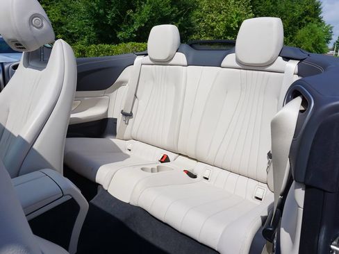 Used 2023 Mercedes-Benz E 450 4MATIC Cabriolet image 25