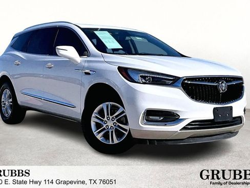 Used 2020 Buick Enclave Essence w/ Sound and Sites Package image 1