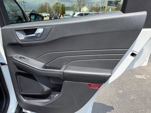 Used 2023 Ford Escape ST-Line w/ Tech Pack #1 AWD/4WD image 26