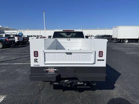New 2024 GMC Sierra 2500 Pro w/ Convenience Package AWD/4WD image 4