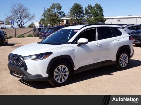 Used 2024 Toyota Corolla Cross LE AWD/4WD image 1