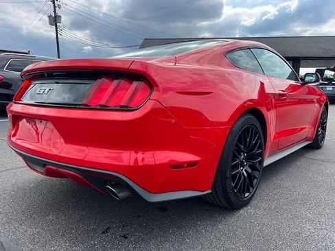 Used 2017 Ford Mustang GT Premium w/ GT Performance Package image 7