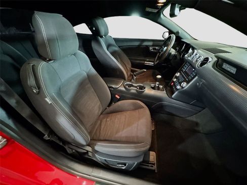 Used 2016 Ford Mustang GT w/ GT Performance Package RWD image 13