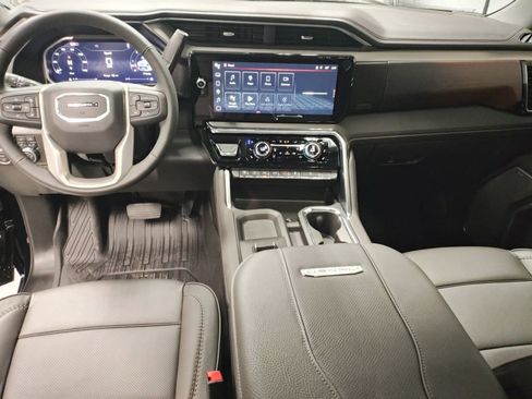 New 2026 GMC Sierra 2500 Denali w/ Denali Reserve Package AWD/4WD image 32