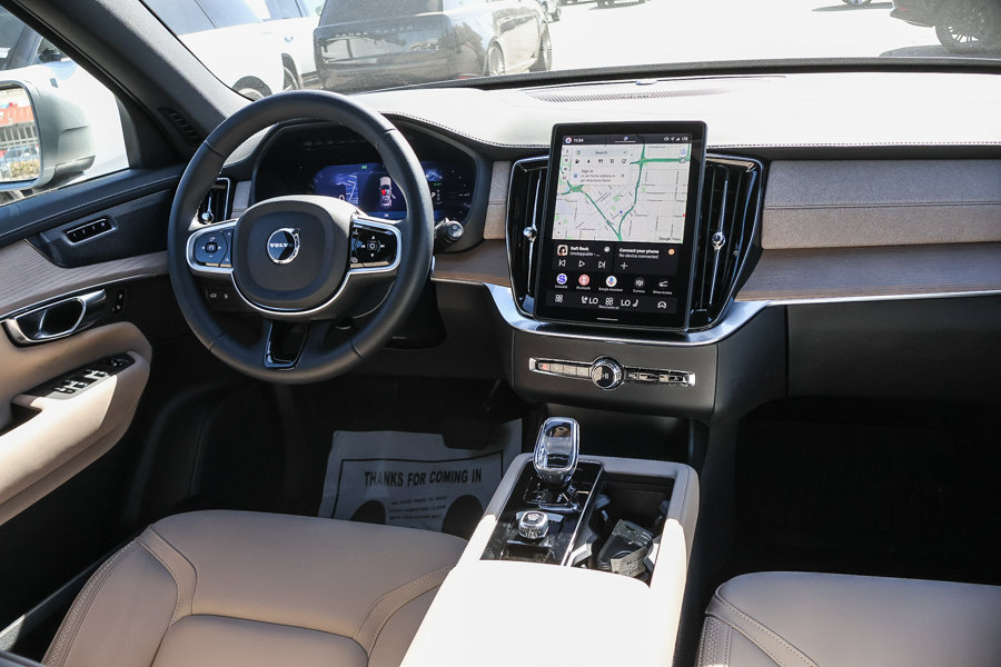 New 2026 Volvo XC90 T8 Plus w/ Protection Package AWD/4WD image 20