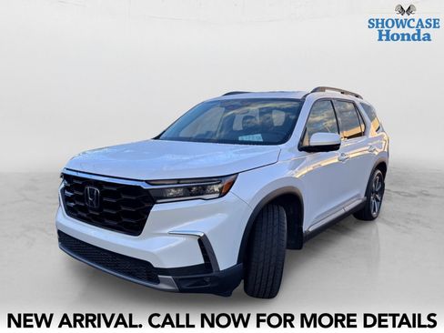 Used 2024 Honda Pilot Elite image 2