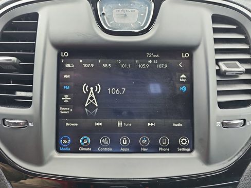 Used 2023 Chrysler 300 S RWD image 26