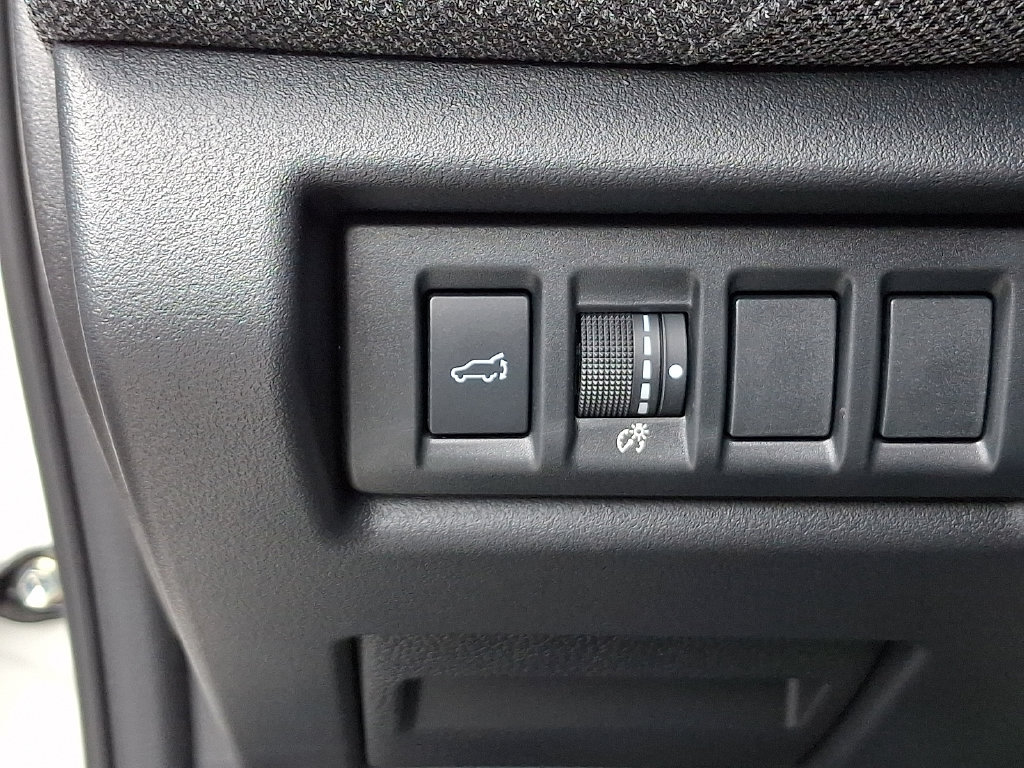 Used 2026 Subaru Outback Premium AWD/4WD image 25