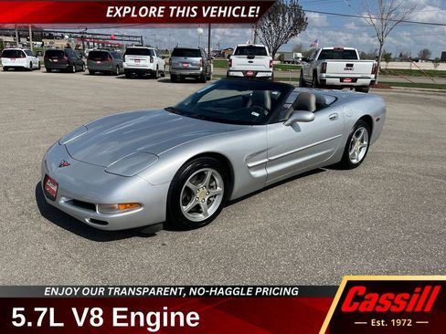 Used 2001 Chevrolet Corvette Convertible w/ Preferred Equipment Group2 RWD image 1