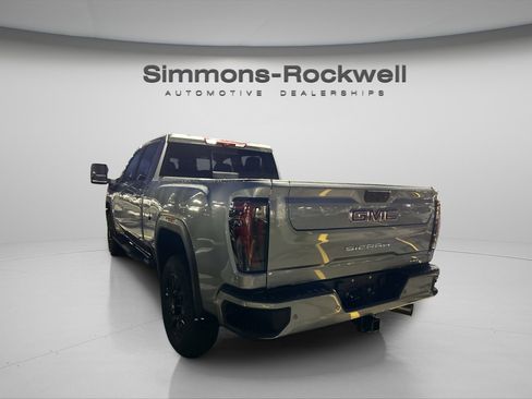 New 2026 GMC Sierra 2500 AT4 w/ Technology Package image 12